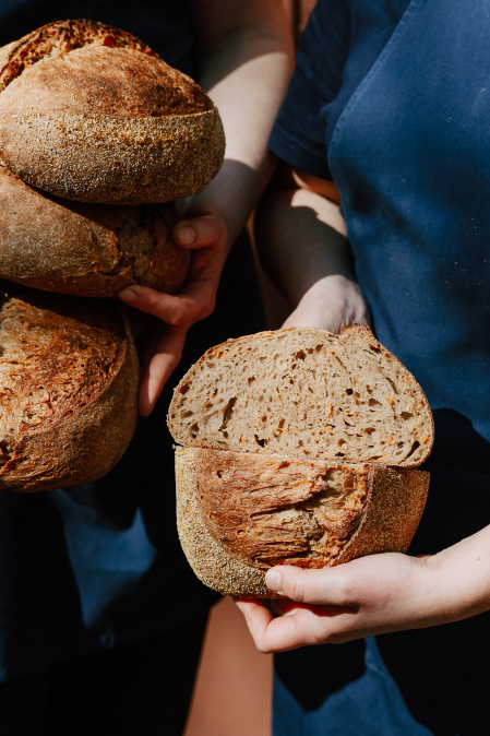 Kváskový chleba s mrkví a polentou 750 g