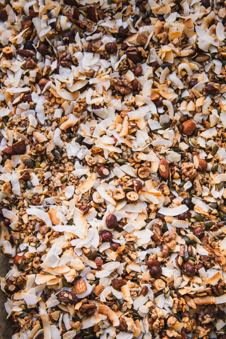 Sladká bezlepková granola plná ořechů 400g