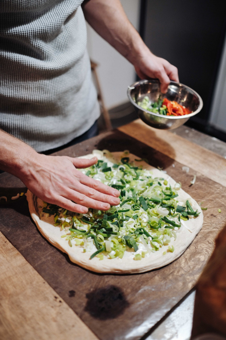 Kvásková pizza pro 2 ( čtvrtek 19.11.)